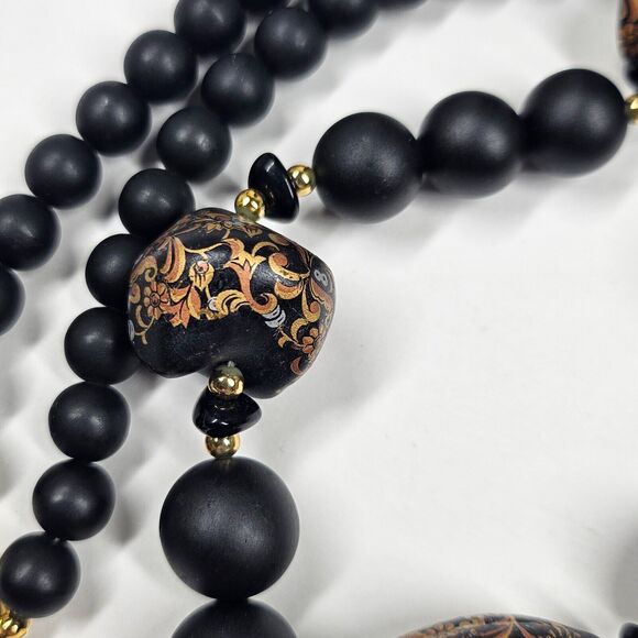 Clay Bead Necklace Matte Black Gold Handpainted Vintage Handmade - Picture 3 of 8